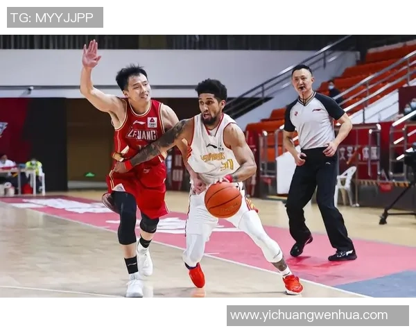 深圳篮球队在快速转换中展现实力与不足的深度分析